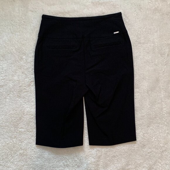 NWT Swing Control Golf Shorts Black Womens Sz 4 Masters of Tummy Control NEW - Picture 2 of 10